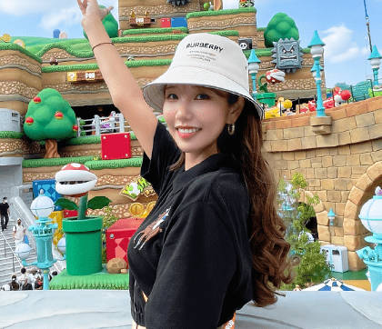 果冻传媒GDCM-044我和极品女优的夏日浪漫之旅 封面