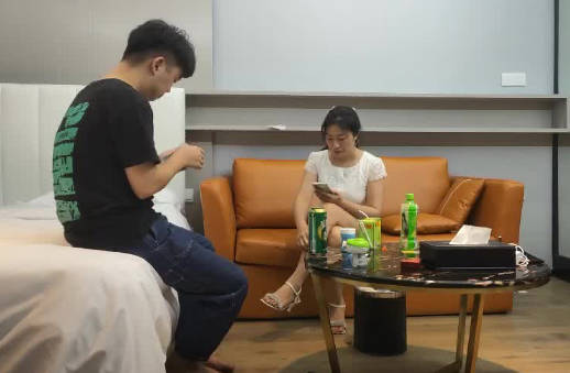 专找老阿姨07-26苗条轻熟女 封面