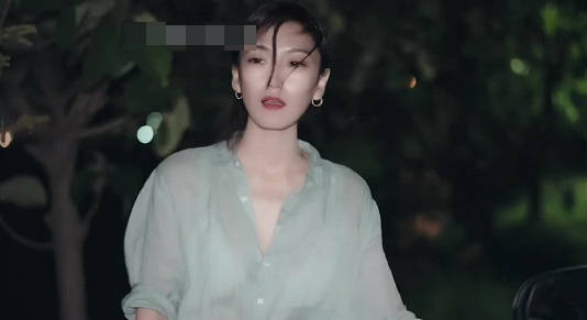 积极的车震实习生-多乙 封面