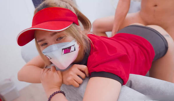 女外卖员的特别服务-misav 封面