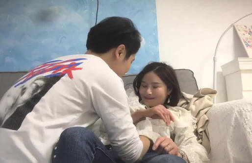年少不知阿姨好03-26极品颜射 封面