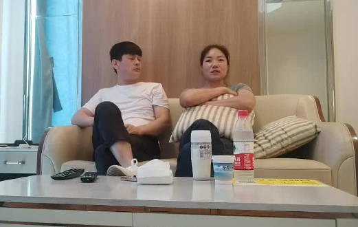 爱情故事05-05约炮良家人妻 封面