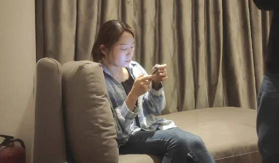 专找老阿姨03-15强上闷骚型人妻 封面