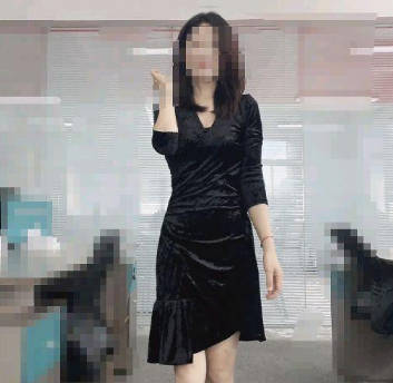 嫂子散发着独特少妇的魅力剧情 封面