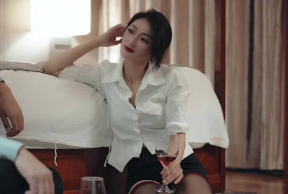 七夕肉体的释放女强人的饥渴求赎-多乙 封面