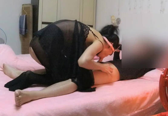单位偷情少妇-老污龟剧情 封面