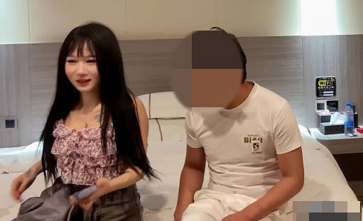 娇嫩少女娇声绝顶泪眼迷离忘我舌吻-二郎探花剧情 封面