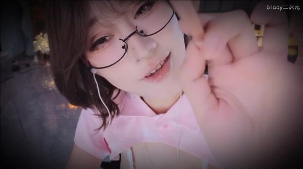 张爱玲 发骚护士半夜爬上病床榨精