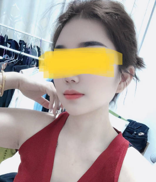 白嫩花店老板娘初体验很有做M的潜质伸着舌头接精太绝了剧情 封面