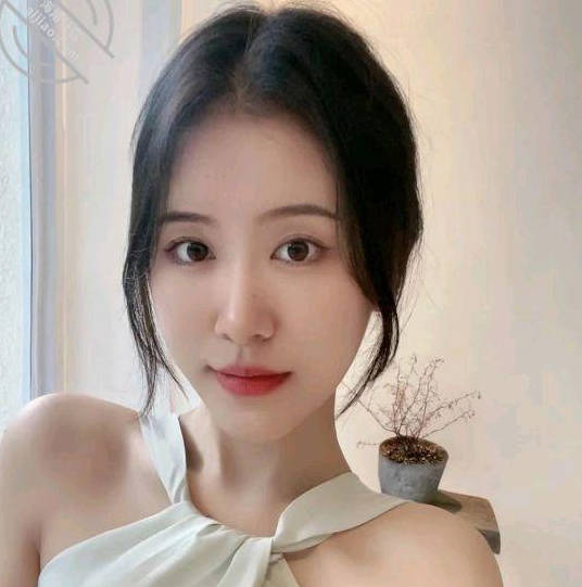 丹姐急匆匆的送上门好像在外面被人下了春药剧情 封面
