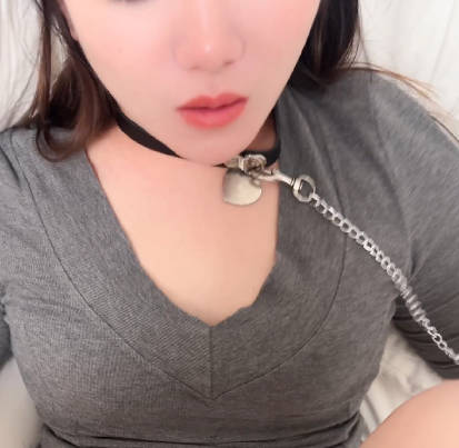 无套拿下超爽翘臀大长腿护士这次就换我来给你打针吧剧情