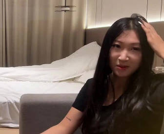今天约了一个胸型特别漂亮的妹子-史莱姆剧情 封面