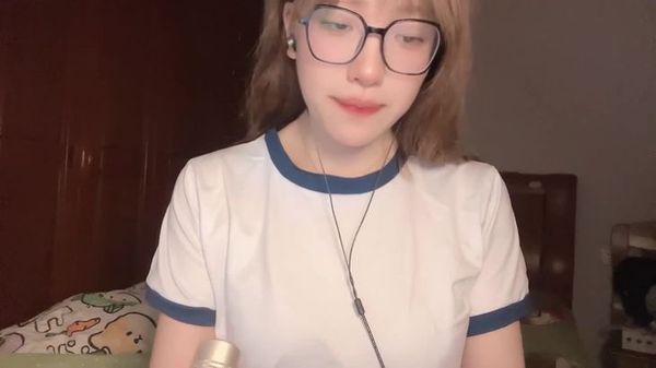 [璐璐哄睡屋]付费帮女郎情景高跟鞋网袜甜麦ASMR减压视频集 51-第1集