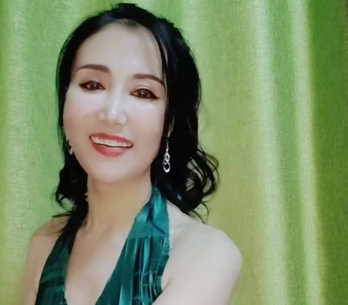 夕阳西下趁隔壁老李没下班找他老婆干一炮-阿姨终结者剧情 封面