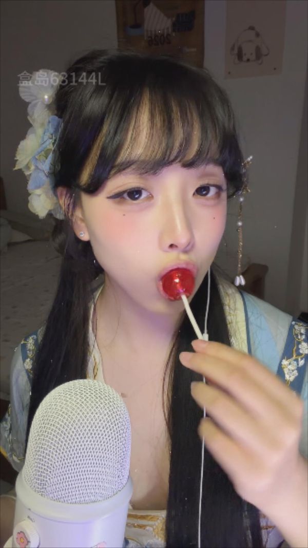 小鸟大王 神秘 3 这次是汉服元素 封面海报
